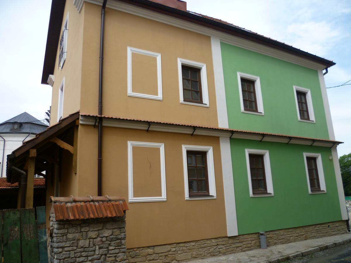 Home Hotel Камианец-Подилский Екстериор снимка