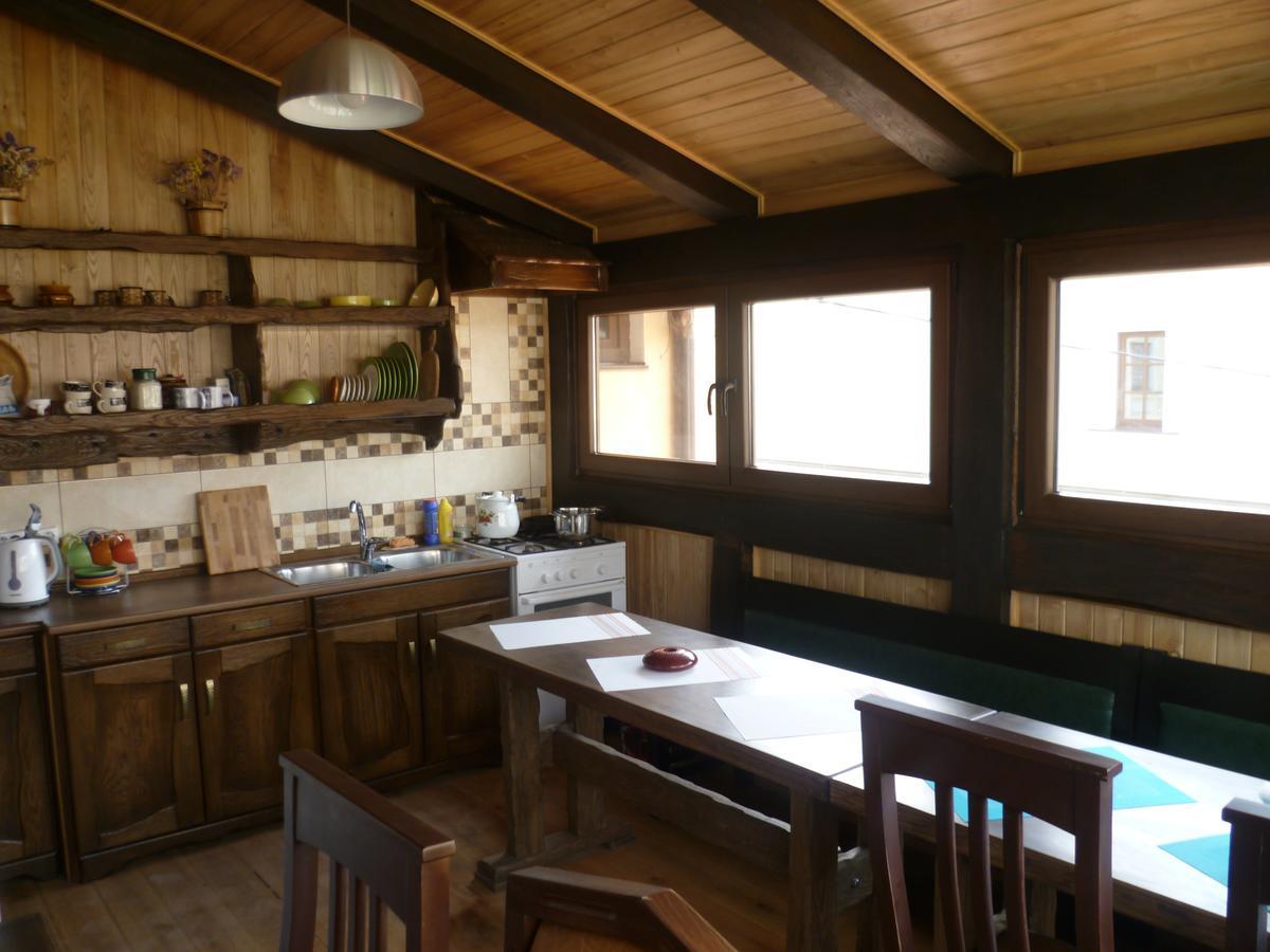 Home Hotel Камианец-Подилский Екстериор снимка